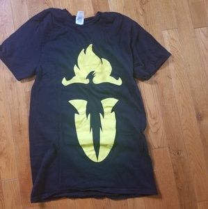 NWOT Phoenix Small Tshirt